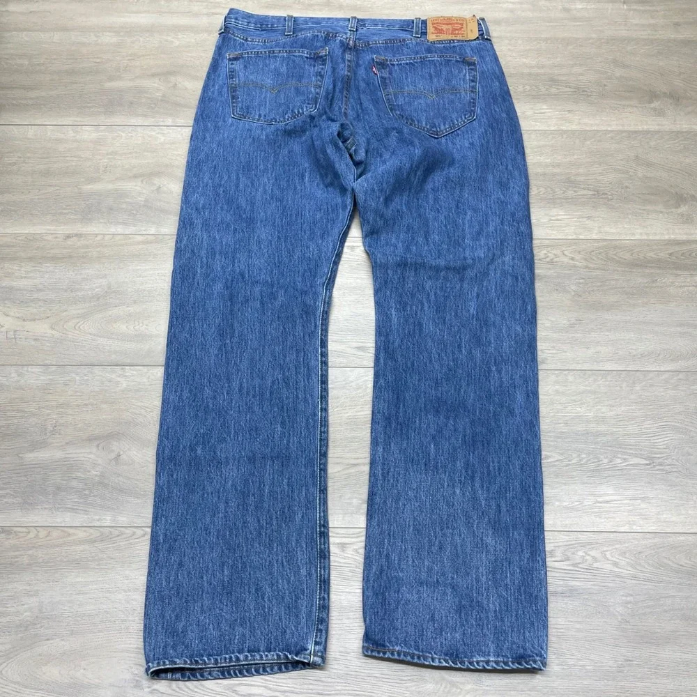Levis this piece